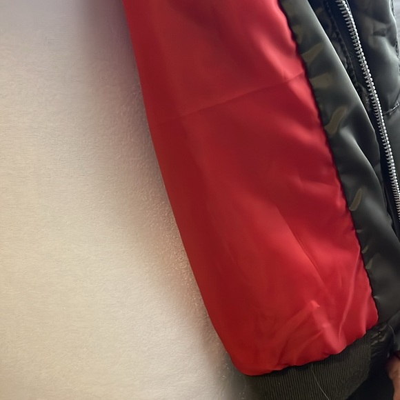 Women’s Juniors hoodie zipper olive green bomber jacket (L but fits a M) EUC - Picture 6 of 9